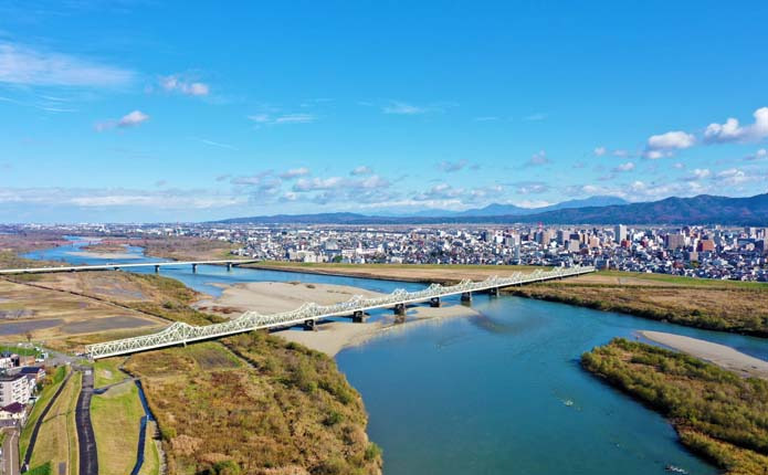 ��ǻ��˲ͤ���Ĺ������ɽ���붶��Ĺ����