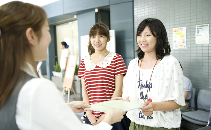 ���դǤΰ���䥵�ݡ��Ȥ�����Τǡ�ʬ����ʤ����Ȥ⤽�ξ�ǳ�ǧ�Ǥ��ޤ�