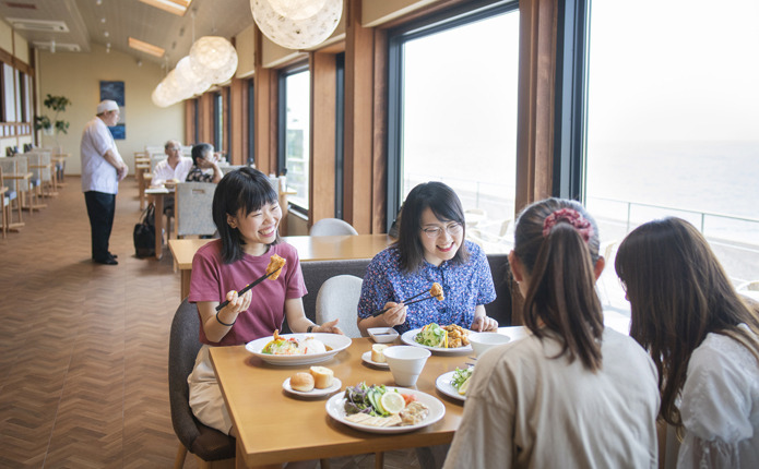 �ɼˤΤ����٤ǳڤ���롢�������ڡ���